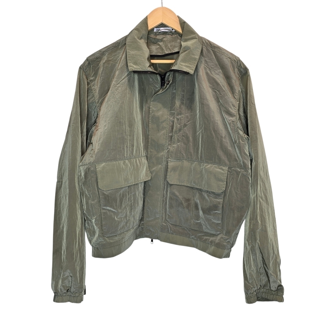 Zara Men's Olive Green Nilon Light-Weight Rain Jaket Size L